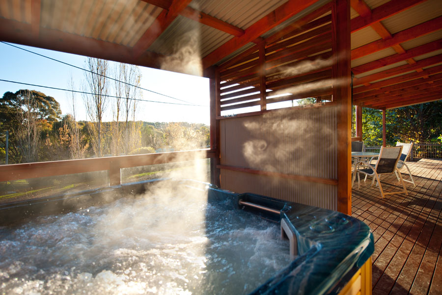 14 Spa Retreats with Hot Tubs and Spas